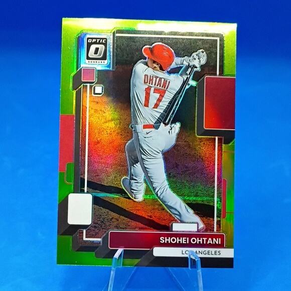 2022 Panini Donruss Optic - Shohei Ohtani #141 Lime Green Prizm Refractor - Picture 1 of 7